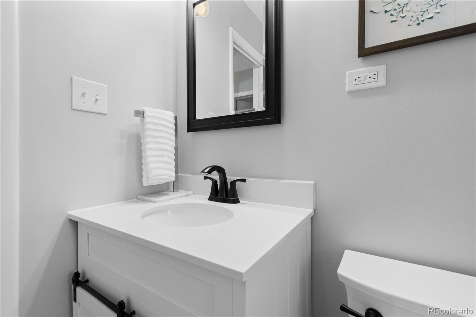 MLS Image #15 for 2331 s wolff street,denver, Colorado
