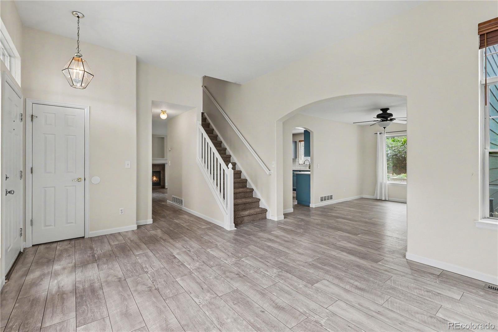 MLS Image #3 for 1028  delta drive,lafayette, Colorado