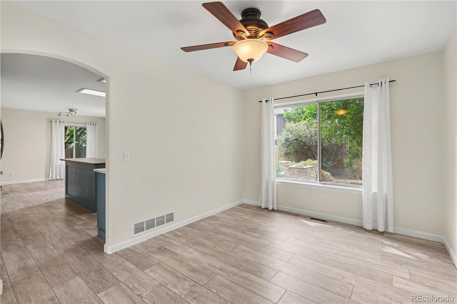MLS Image #5 for 1028  delta drive,lafayette, Colorado
