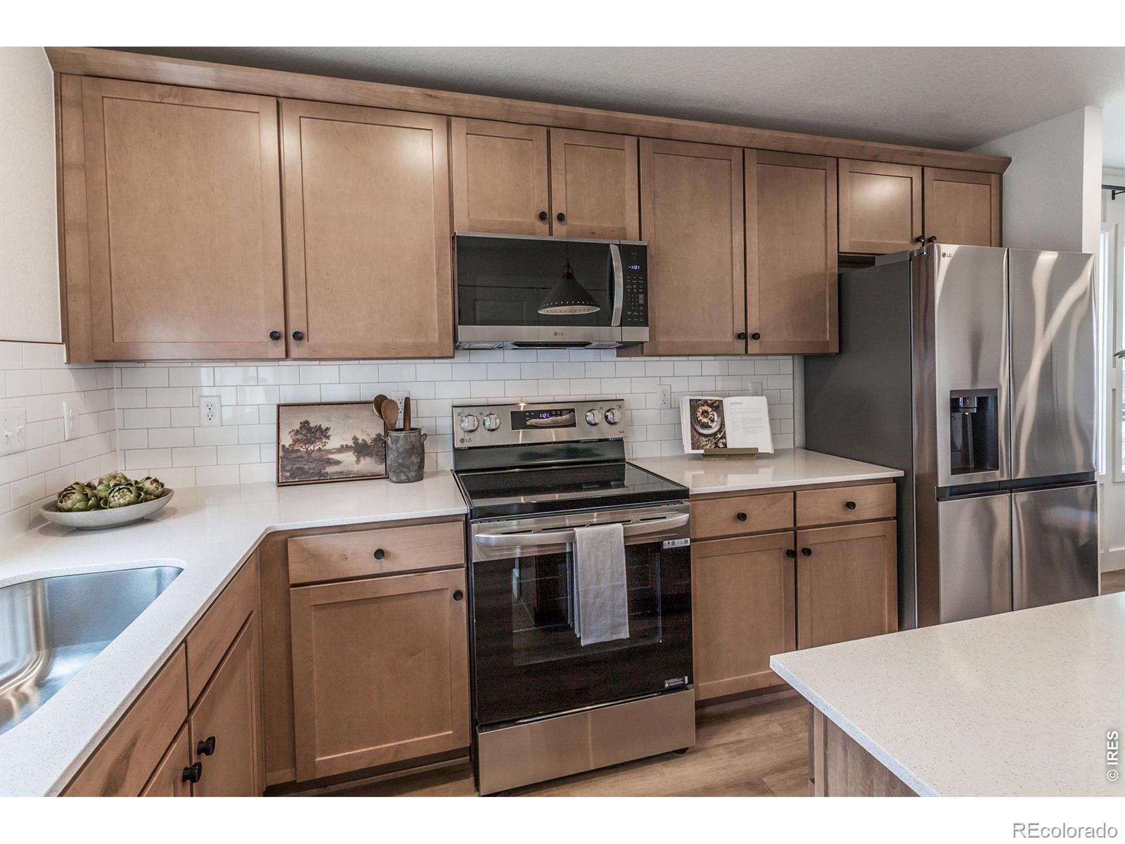 MLS Image #14 for 928  trumpet lane,windsor, Colorado