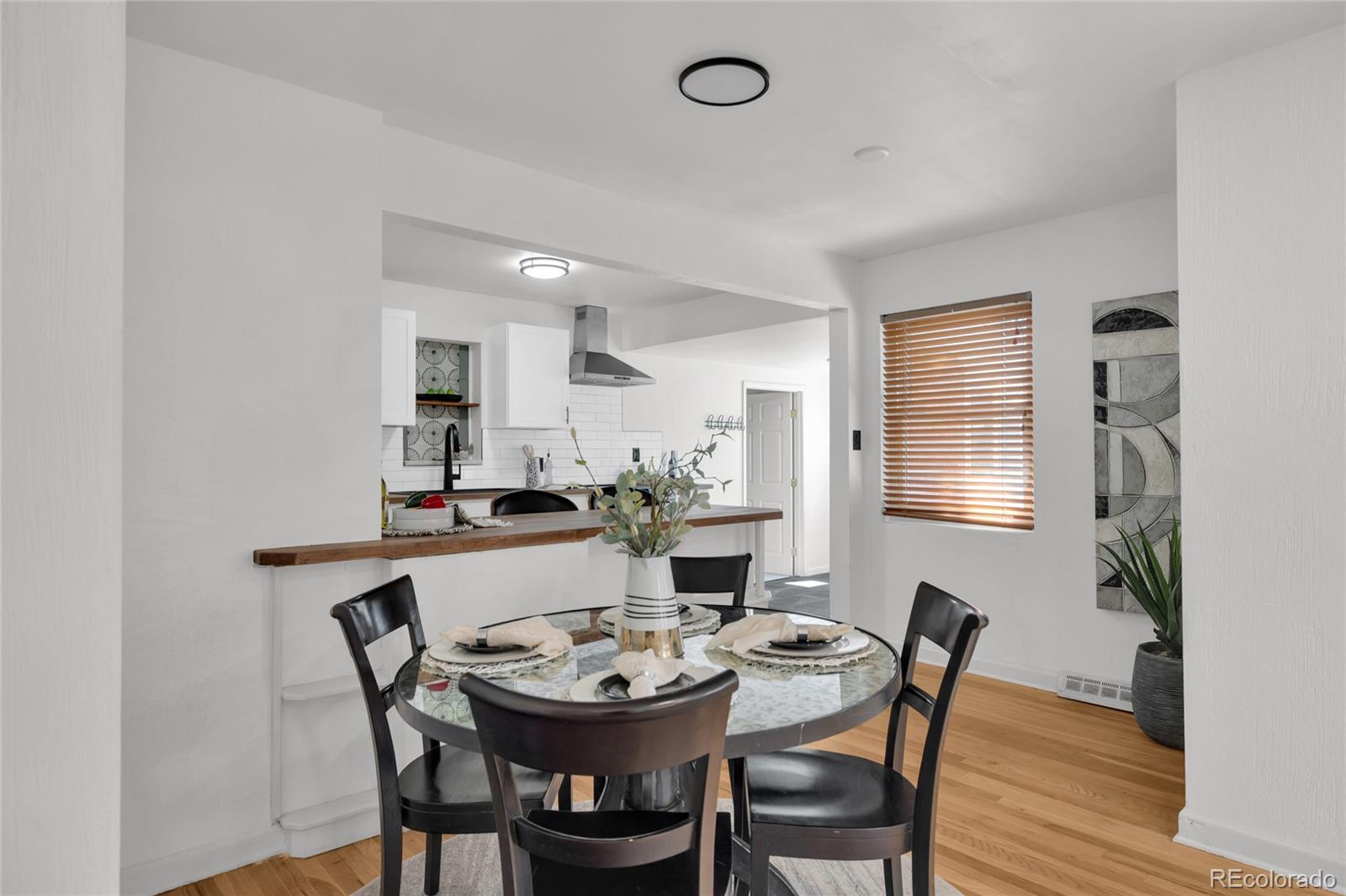 MLS Image #14 for 575 s clay street,denver, Colorado