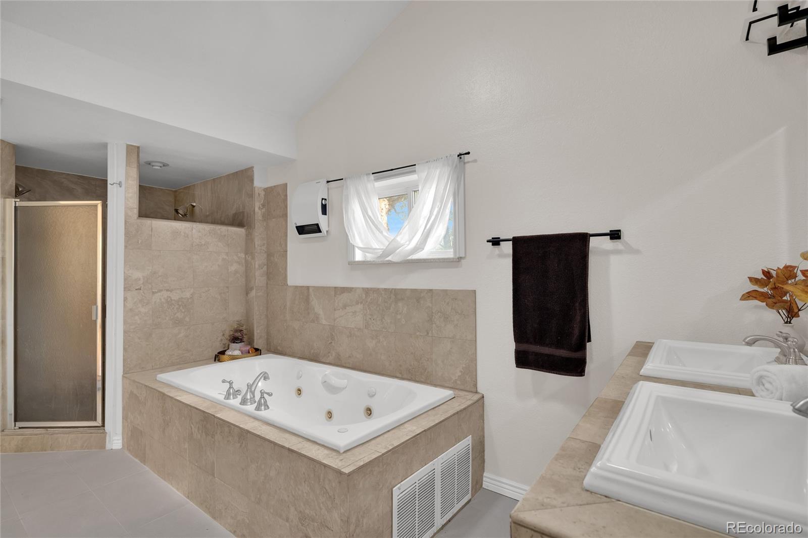 MLS Image #22 for 575 s clay street,denver, Colorado