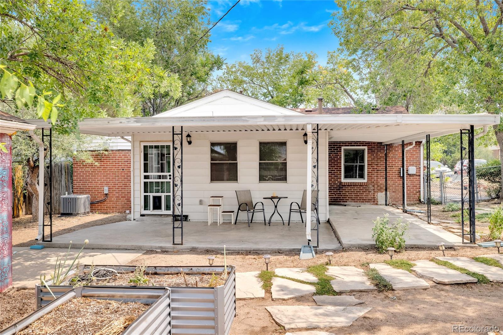 MLS Image #34 for 575 s clay street,denver, Colorado