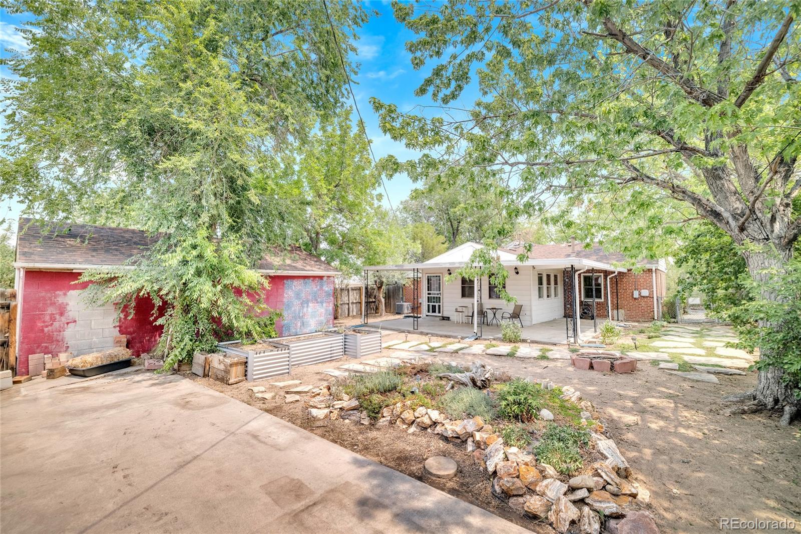 MLS Image #36 for 575 s clay street,denver, Colorado