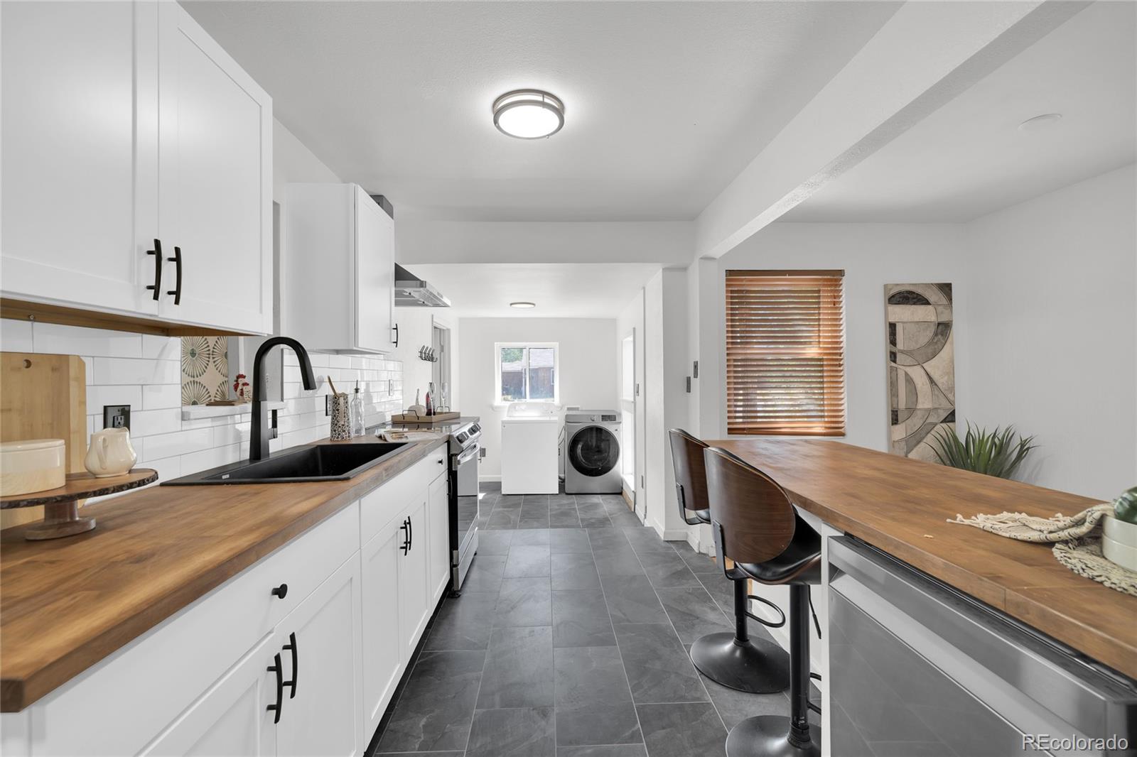 MLS Image #9 for 575 s clay street,denver, Colorado