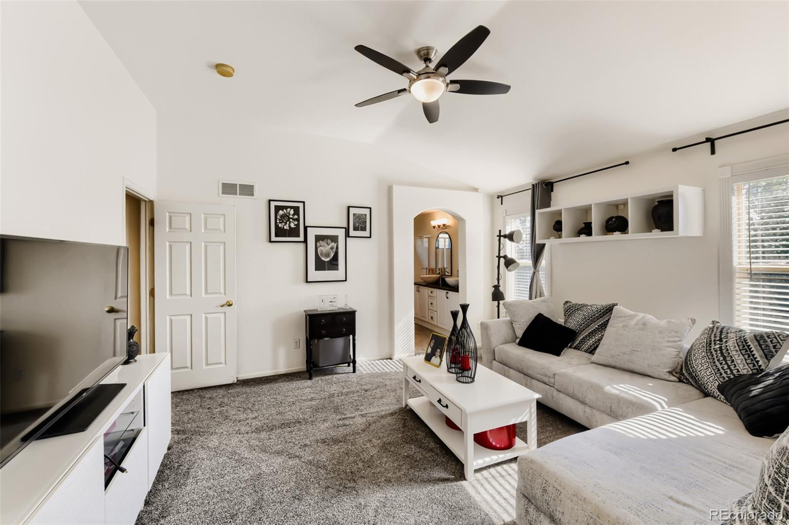 MLS Image #12 for 3347  thistlebrook circle,highlands ranch, Colorado