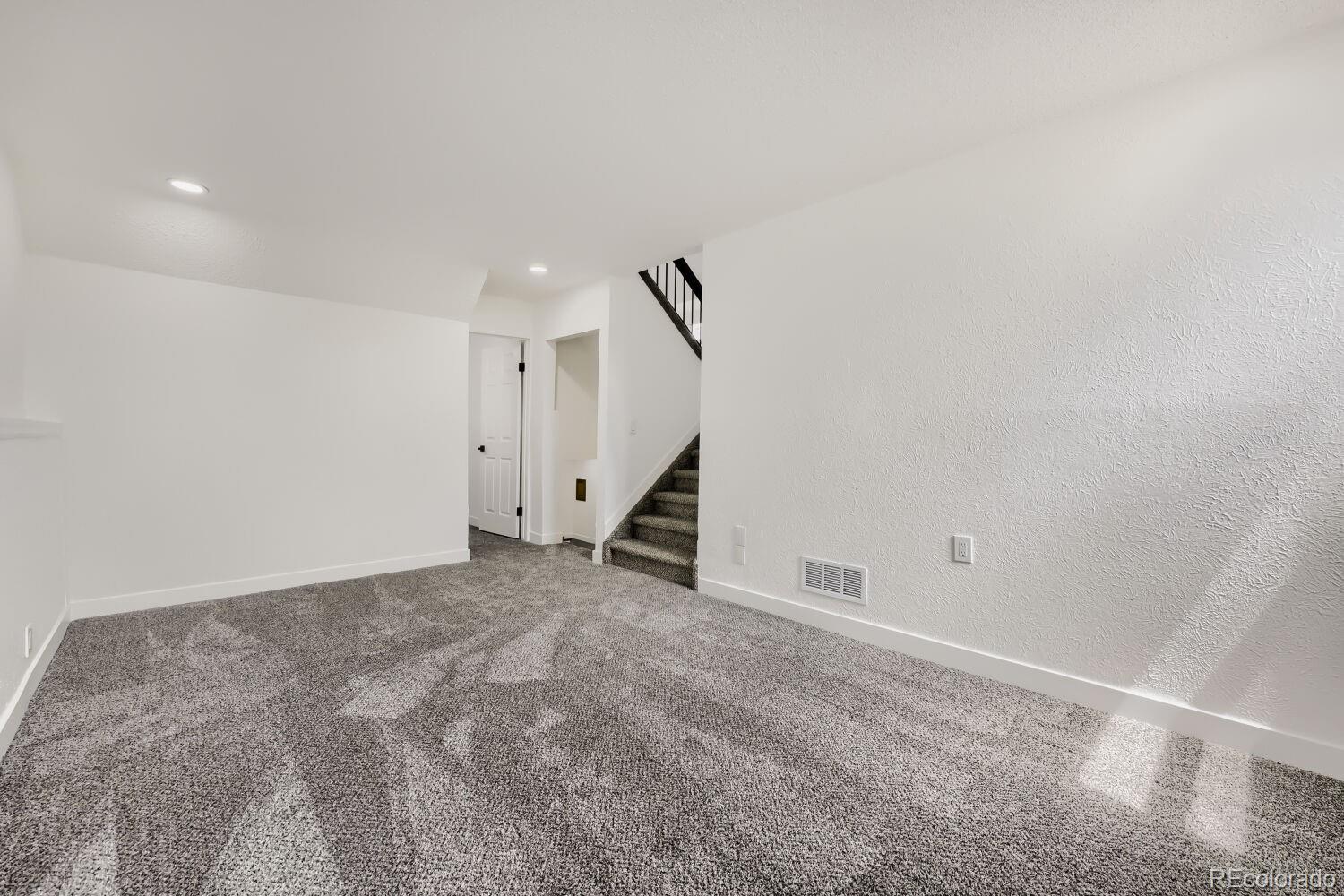 MLS Image #11 for 5760 w 71st avenue,arvada, Colorado