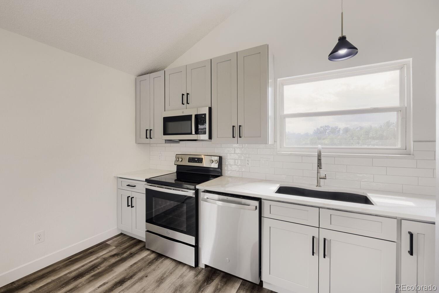 MLS Image #7 for 5760 w 71st avenue,arvada, Colorado
