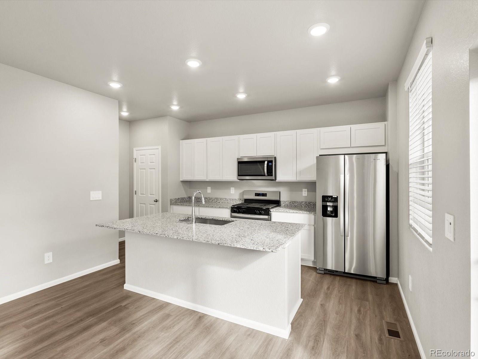 MLS Image #5 for 505  97th avenue,greeley, Colorado