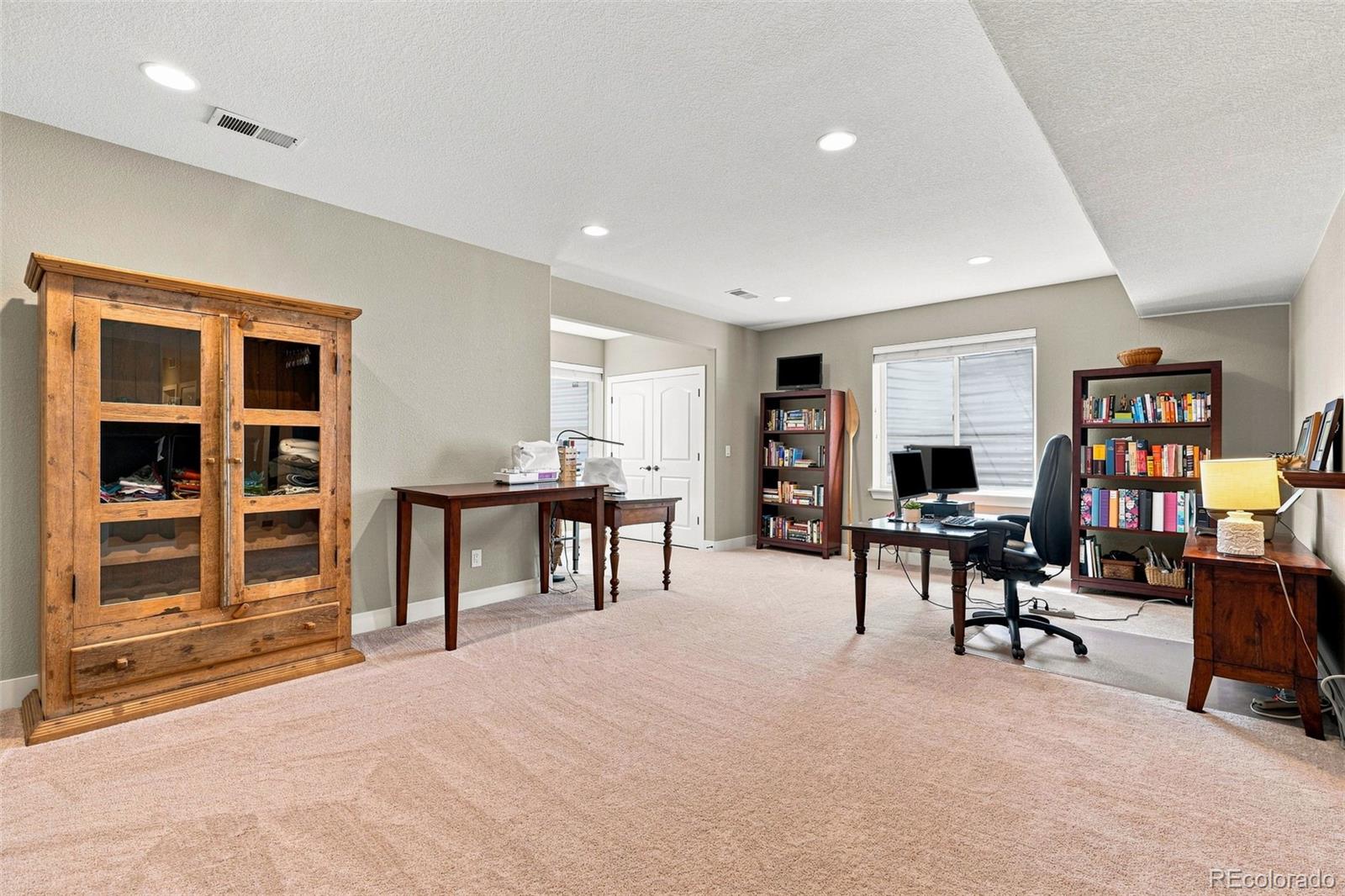 MLS Image #26 for 15784  burrowing owl court,morrison, Colorado