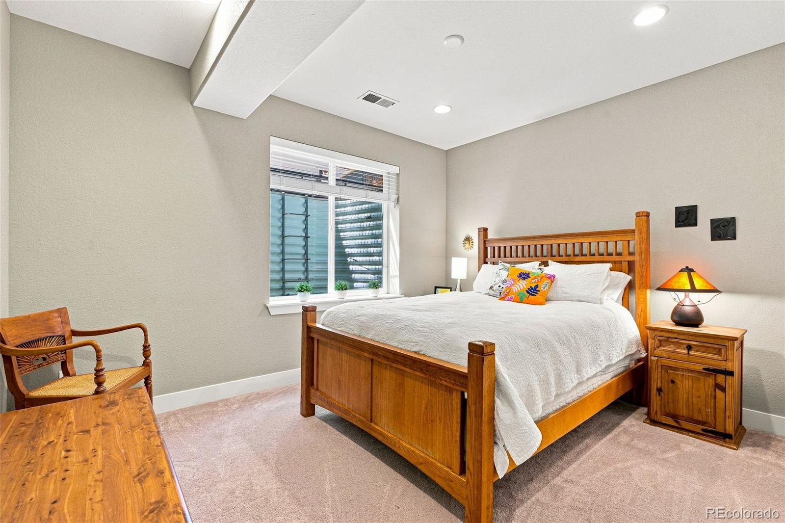 MLS Image #27 for 15784  burrowing owl court,morrison, Colorado