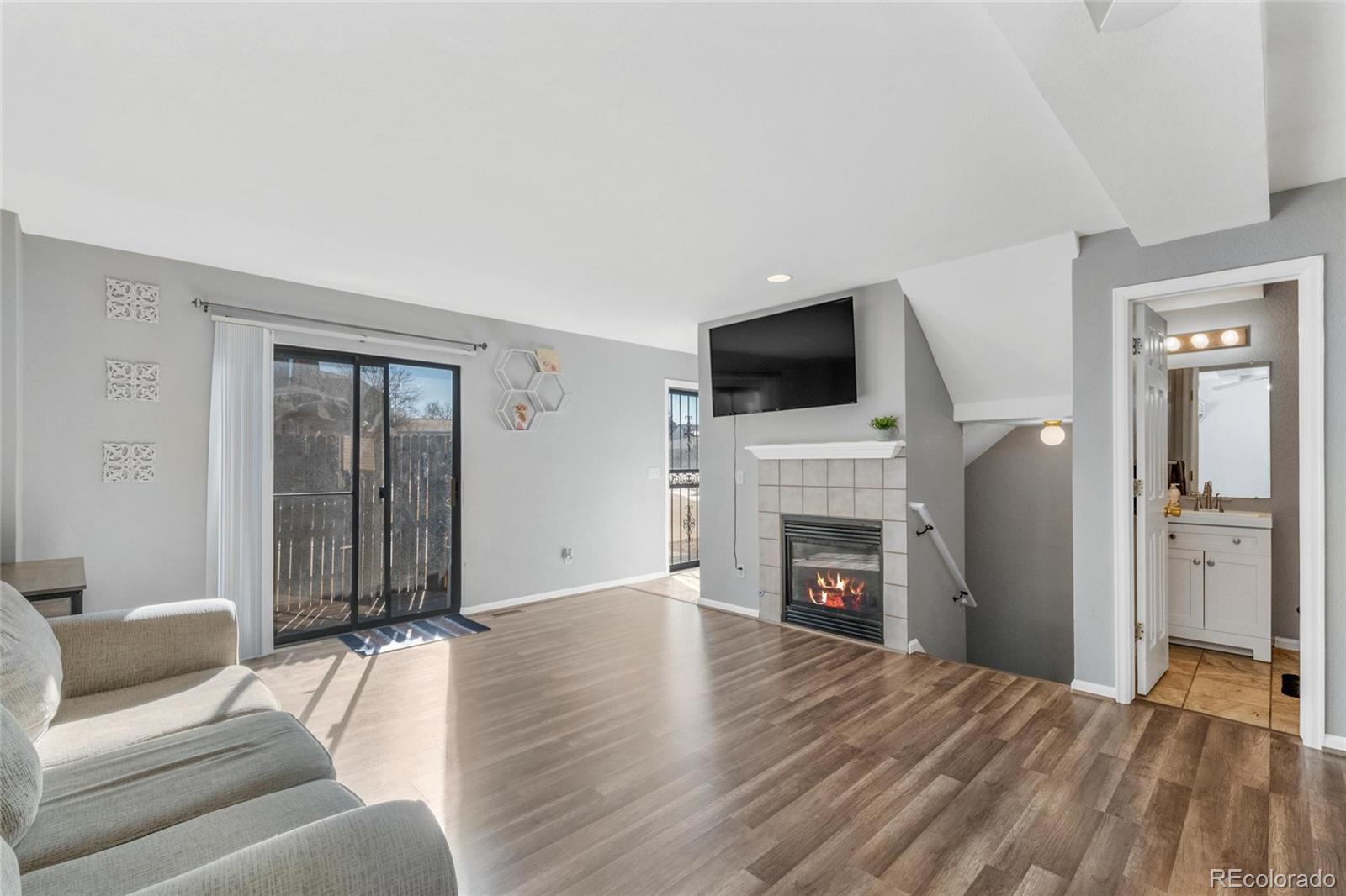 MLS Image #4 for 1379 s idalia street c,aurora, Colorado