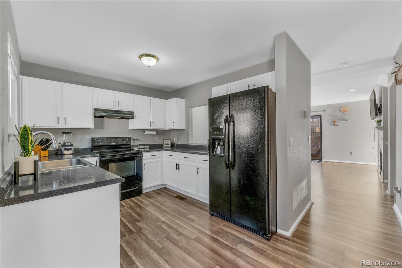 MLS Image #6 for 1379 s idalia street c,aurora, Colorado