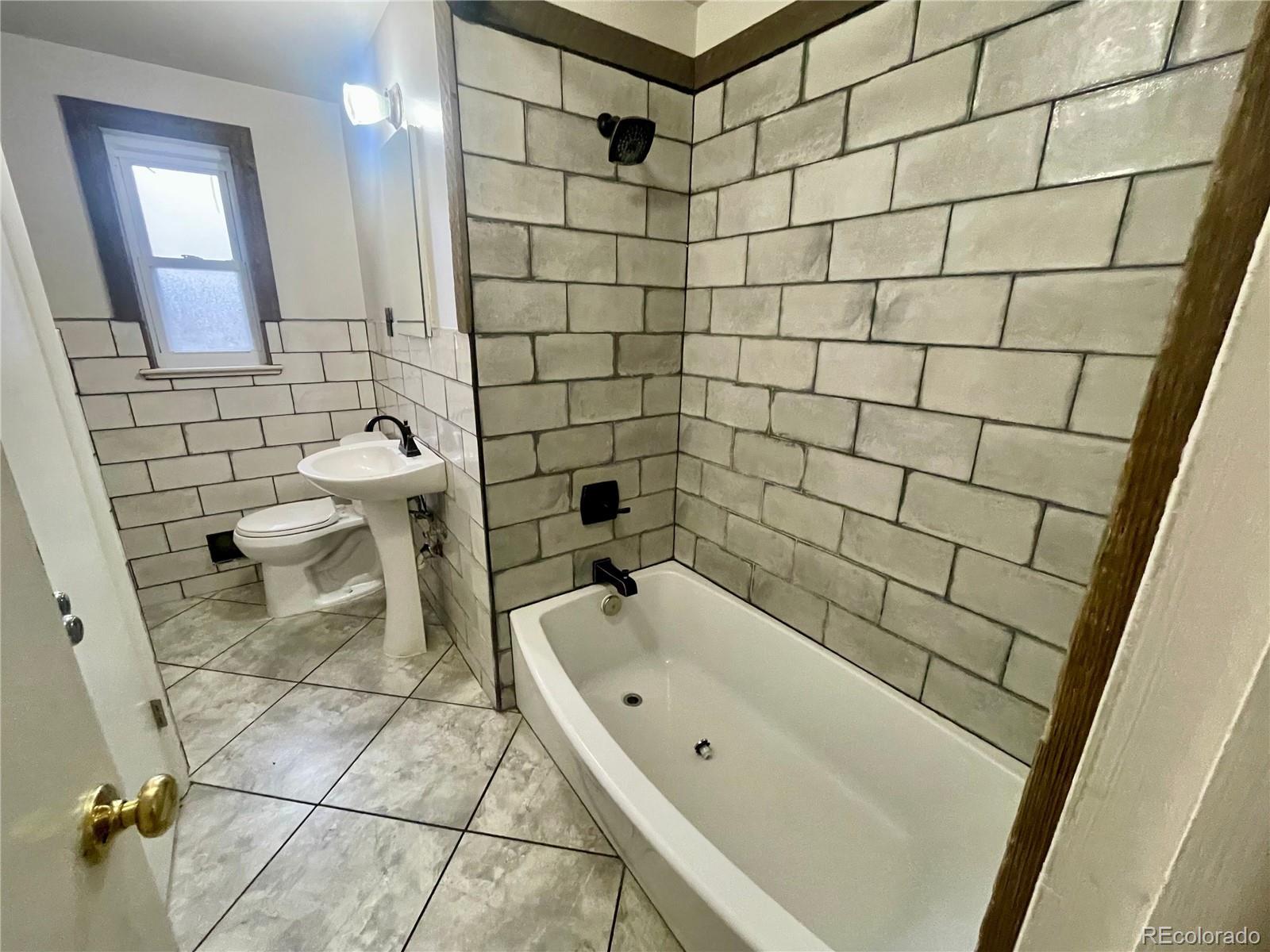 MLS Image #11 for 442  fulton street,aurora, Colorado