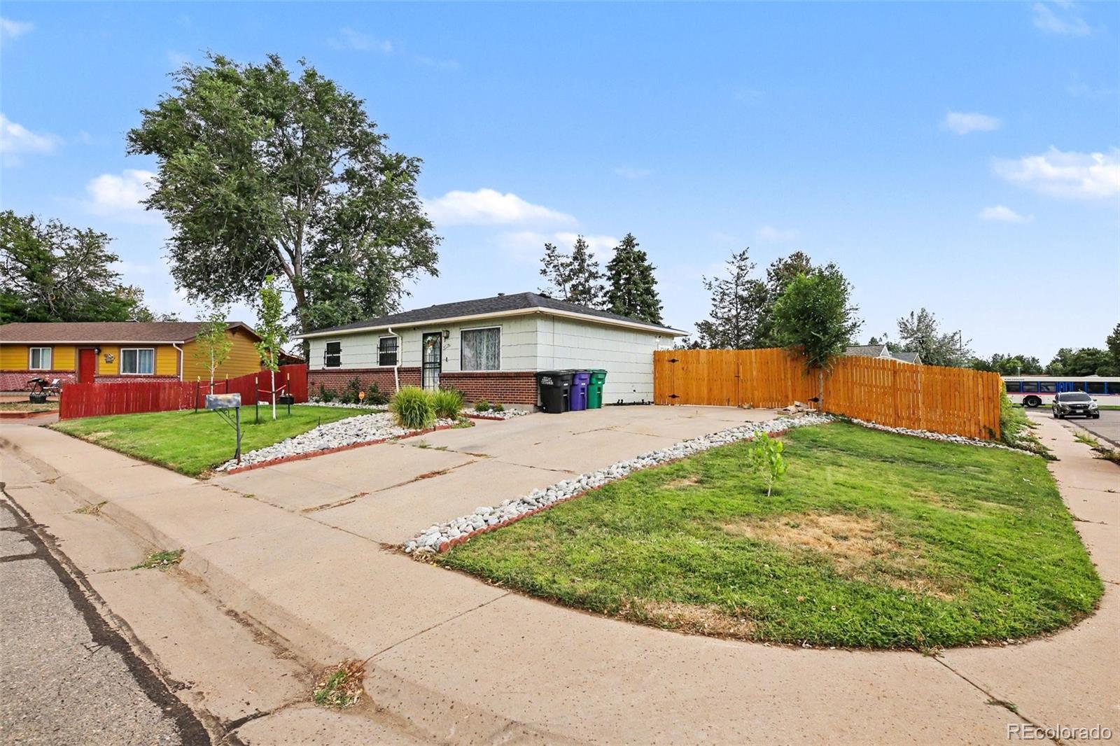 MLS Image #1 for 5534  xanadu street,denver, Colorado