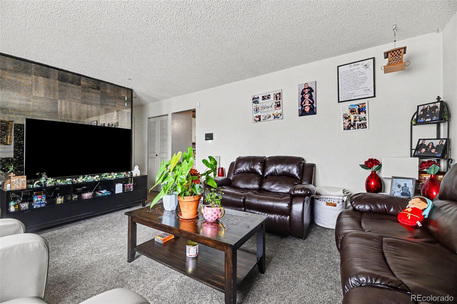 MLS Image #5 for 5534  xanadu street,denver, Colorado