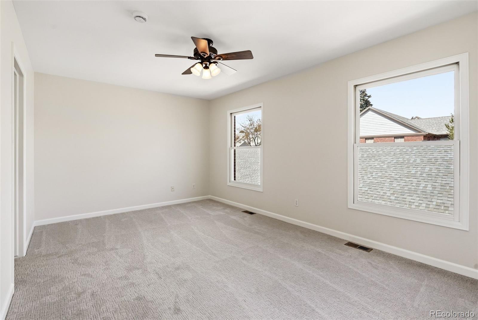 MLS Image #20 for 944  ivanhoe street,denver, Colorado