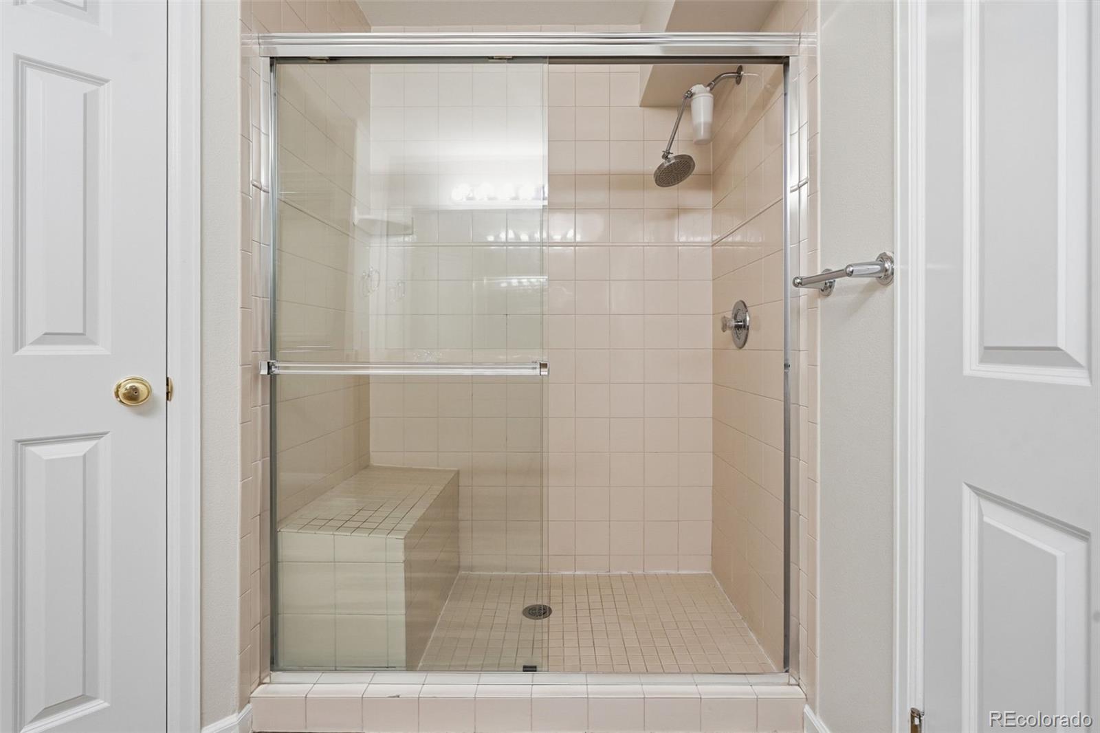 MLS Image #24 for 944  ivanhoe street,denver, Colorado