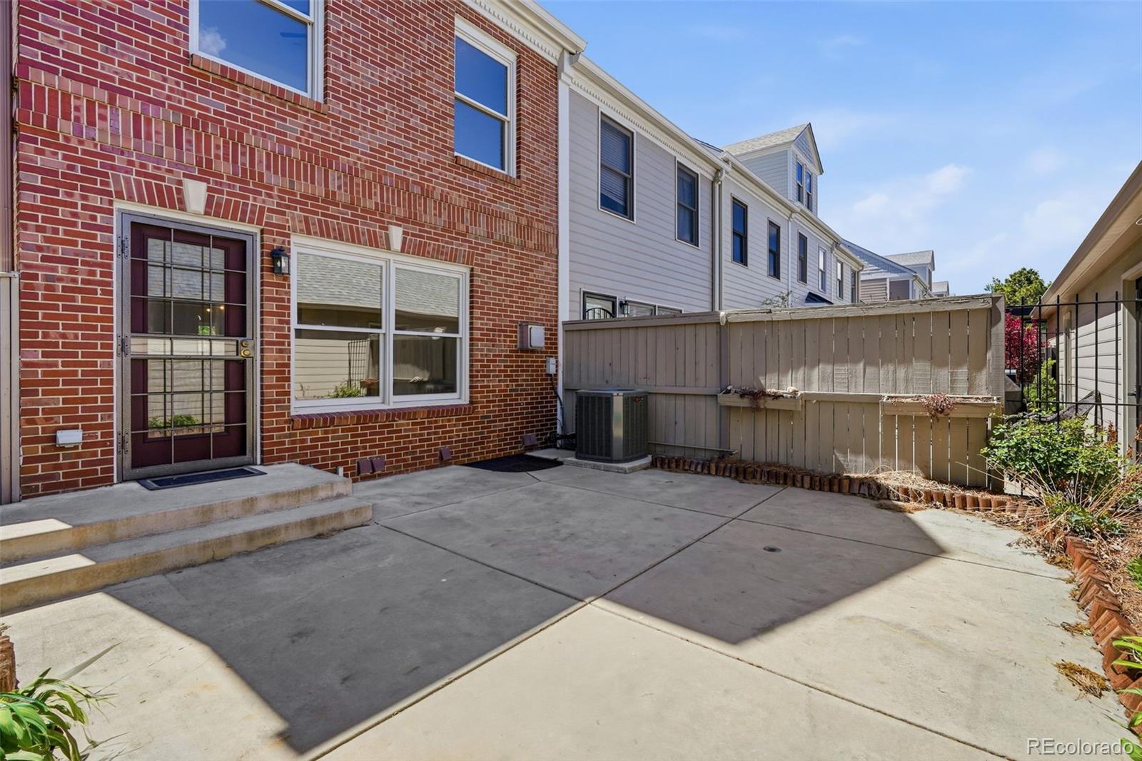 MLS Image #43 for 944  ivanhoe street,denver, Colorado