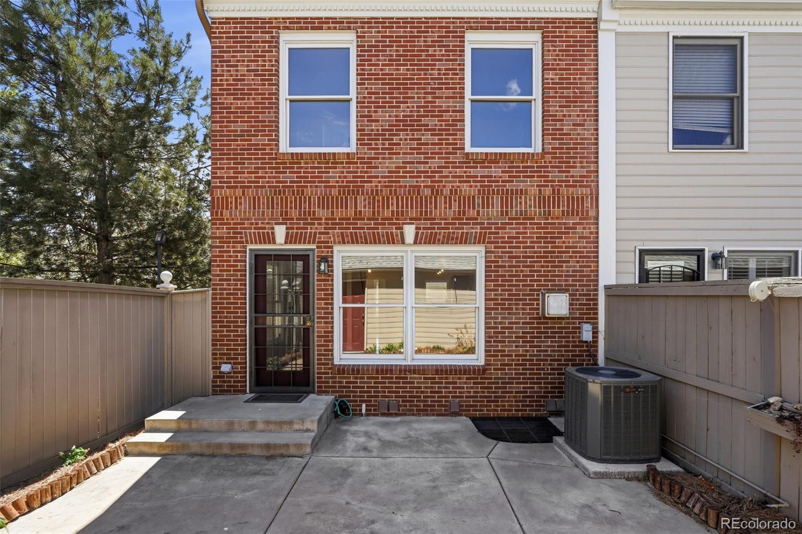 MLS Image #44 for 944  ivanhoe street,denver, Colorado