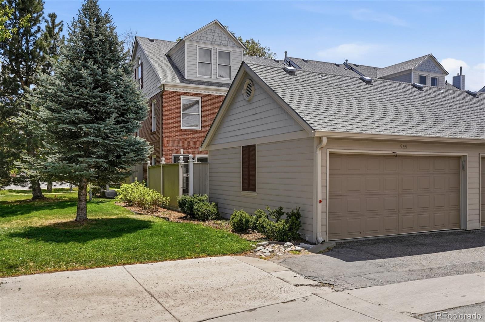 MLS Image #46 for 944  ivanhoe street,denver, Colorado