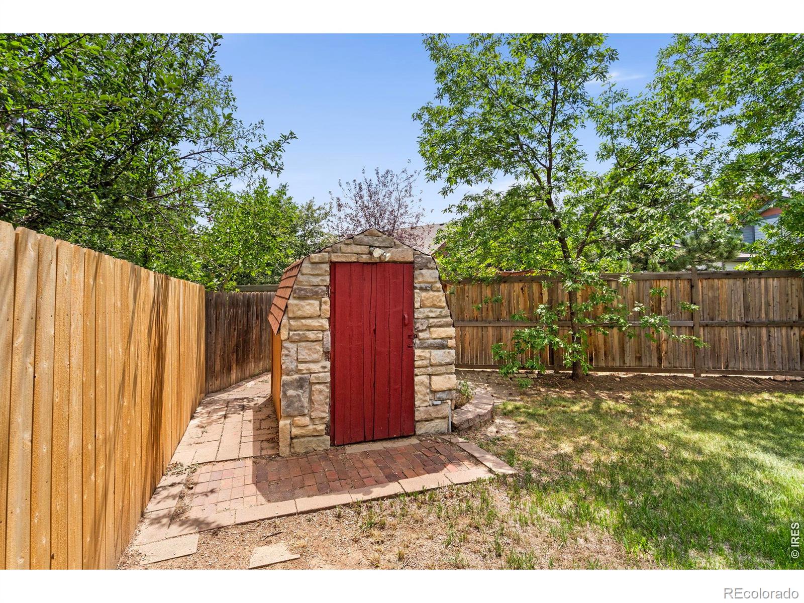 MLS Image #36 for 3001  swing station way,fort collins, Colorado