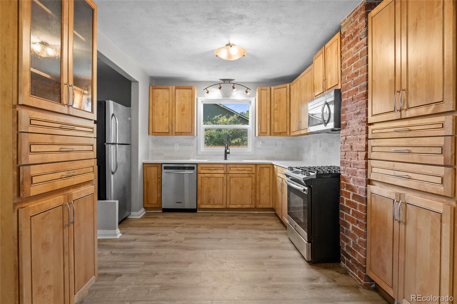 MLS Image #10 for 4058 s lincoln street,englewood, Colorado