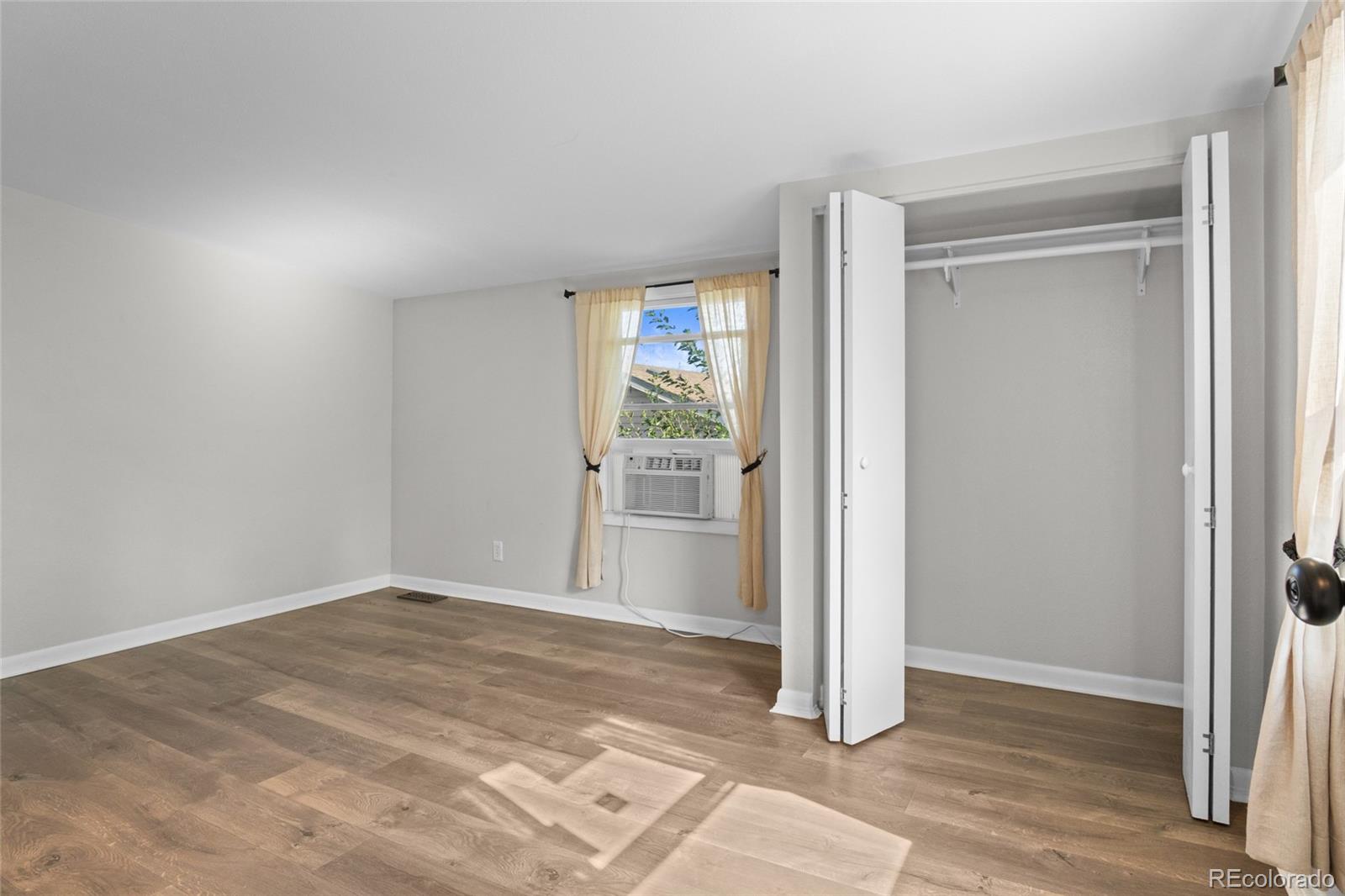 MLS Image #21 for 4058 s lincoln street,englewood, Colorado