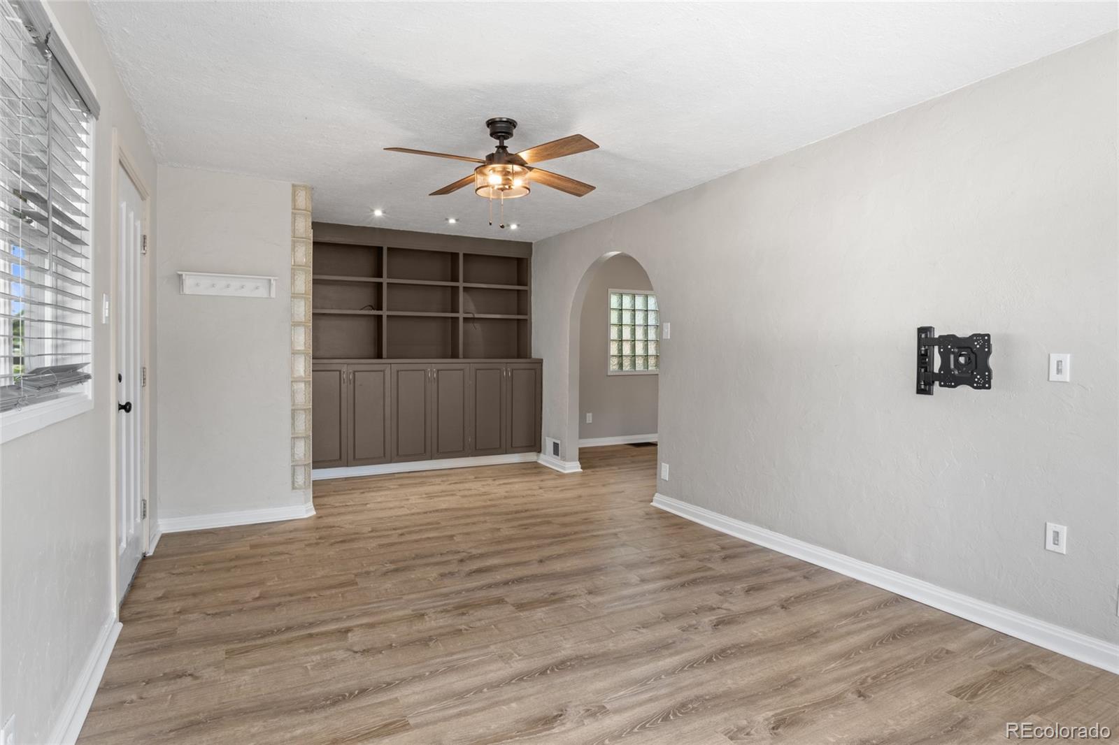 MLS Image #5 for 4058 s lincoln street,englewood, Colorado
