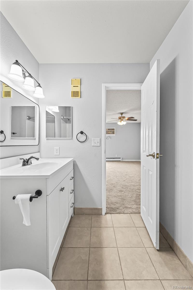 MLS Image #23 for 10150 e virginia avenue,denver, Colorado