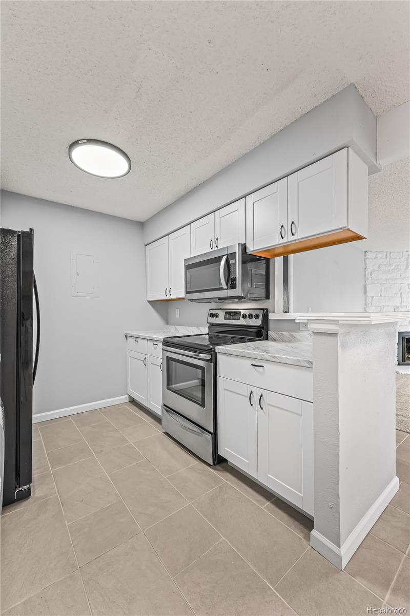 MLS Image #26 for 10150 e virginia avenue,denver, Colorado