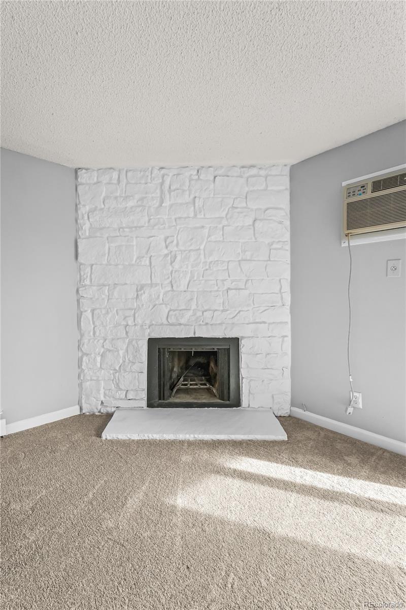 MLS Image #4 for 10150 e virginia avenue,denver, Colorado