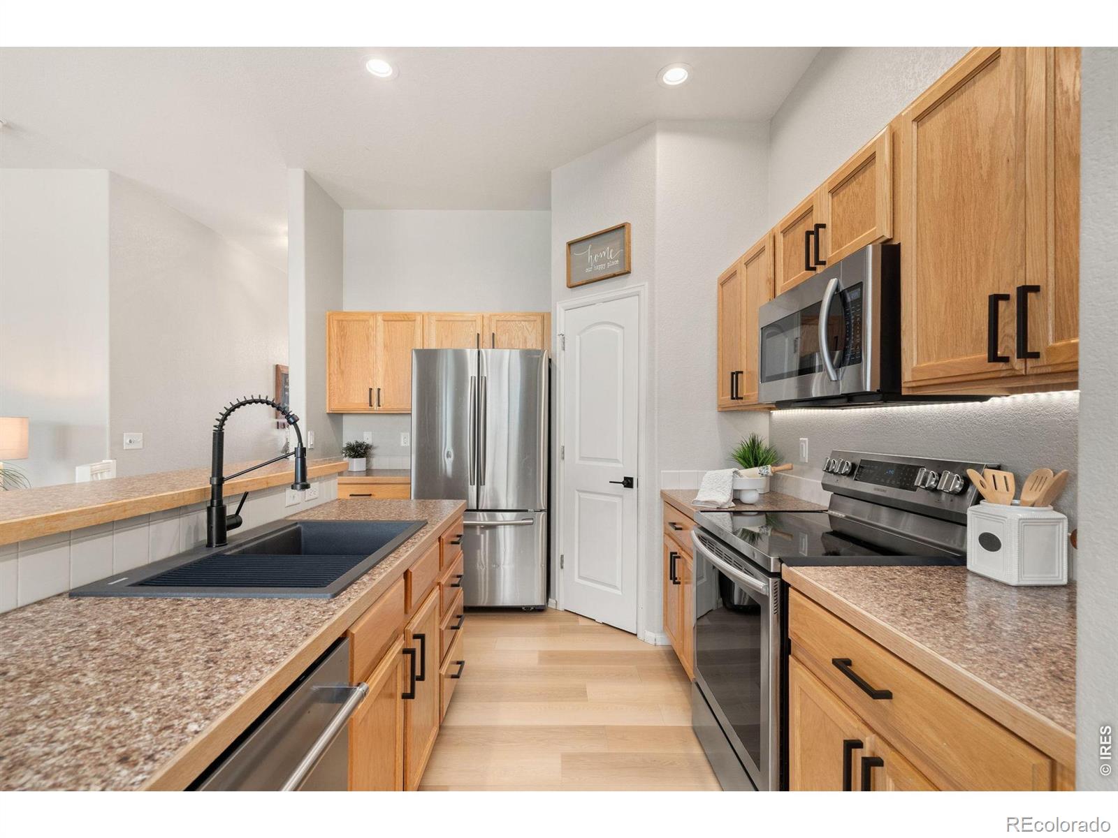 MLS Image #10 for 7374  ocean ridge street,wellington, Colorado