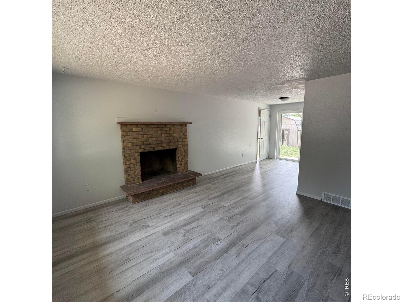 MLS Image #2 for 47  university drive,longmont, Colorado