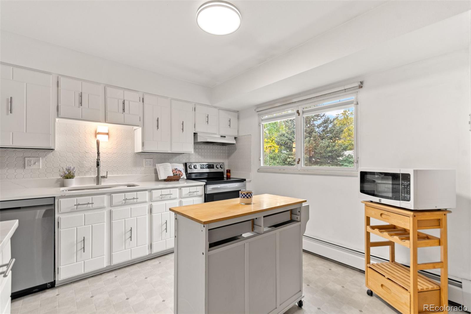 MLS Image #17 for 2801 s reed street,denver, Colorado
