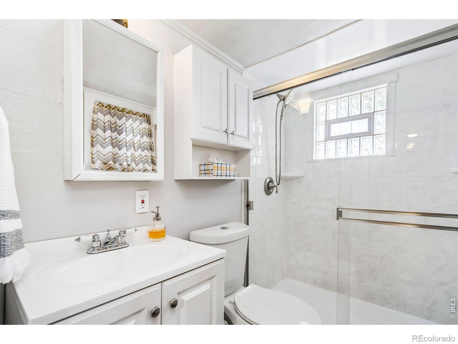 MLS Image #13 for 542 e 10th street,loveland, Colorado