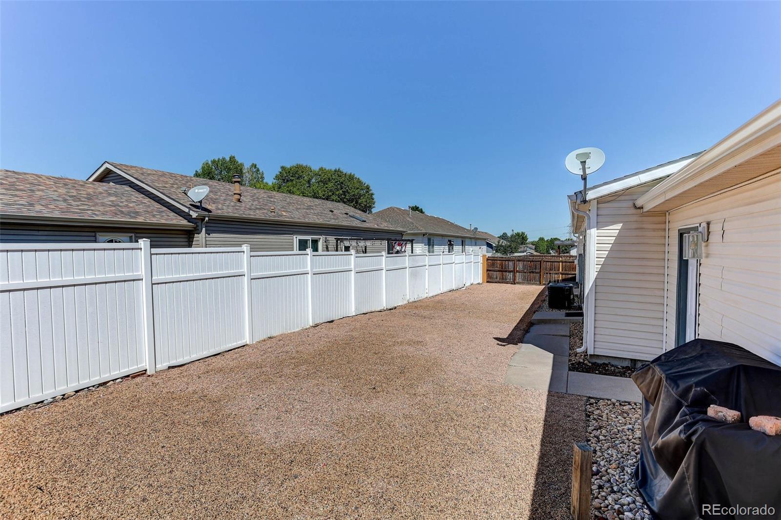 MLS Image #27 for 5665  bryant street,denver, Colorado