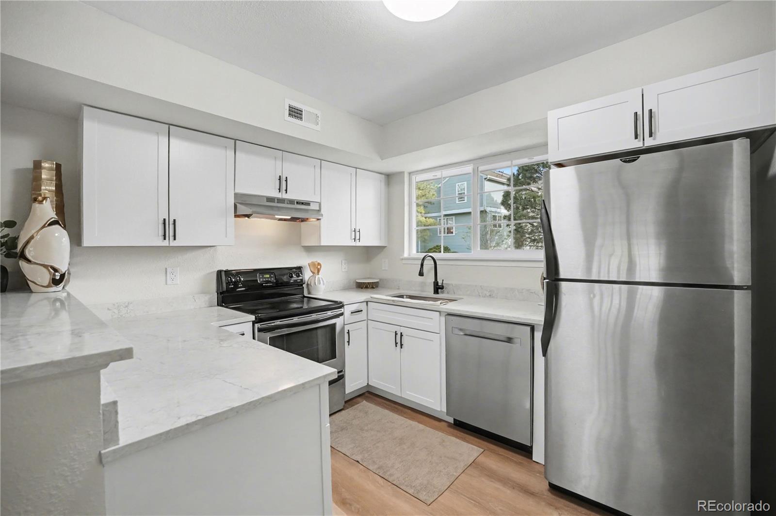 MLS Image #8 for 8199  welby road 703,denver, Colorado