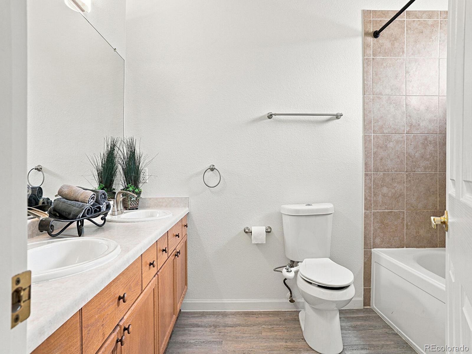 MLS Image #18 for 7375 s alkire street 205,littleton, Colorado