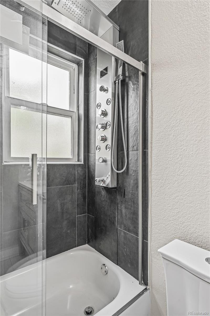 MLS Image #12 for 1653  trenton street,denver, Colorado