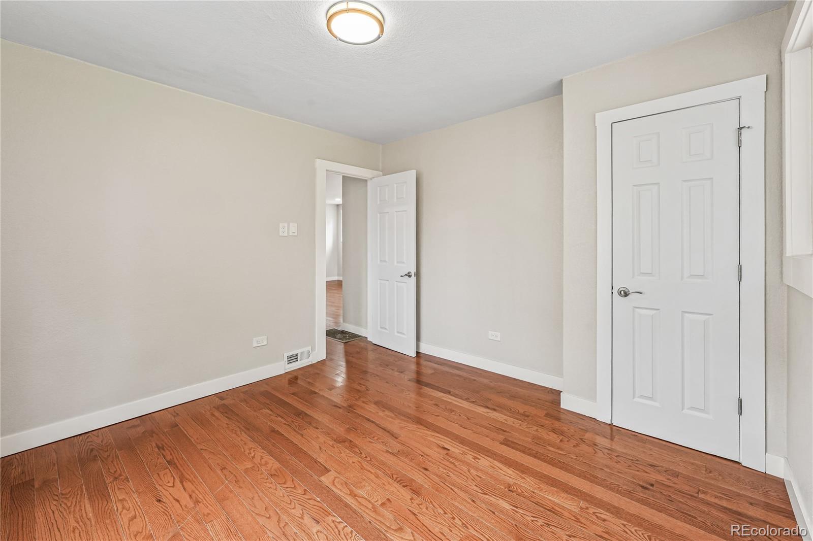 MLS Image #14 for 1653  trenton street,denver, Colorado