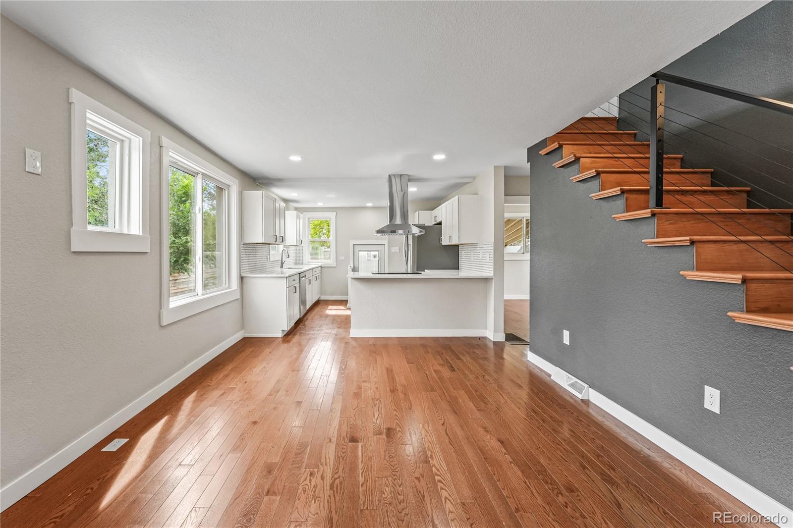 MLS Image #16 for 1653  trenton street,denver, Colorado
