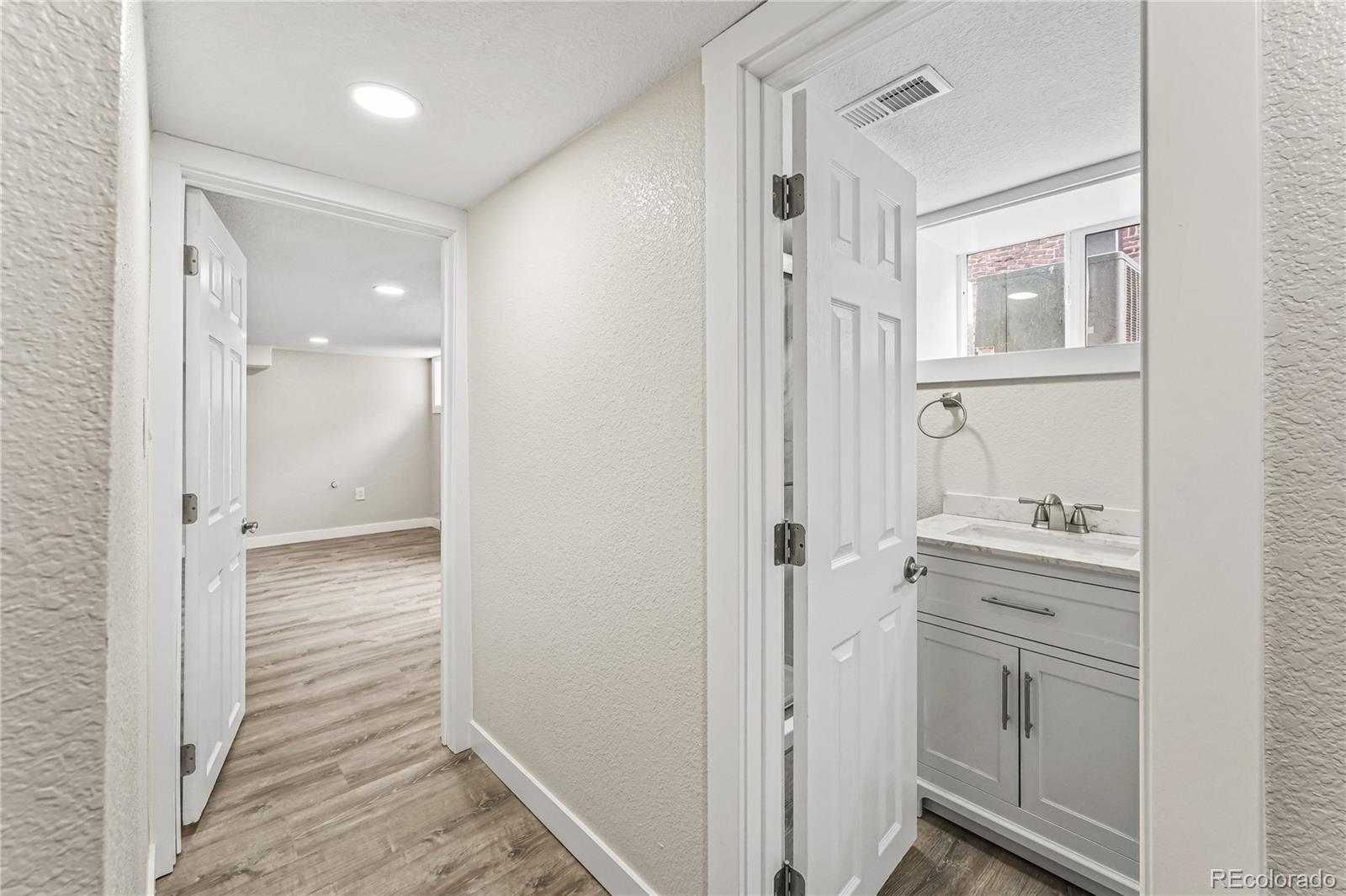 MLS Image #26 for 1653  trenton street,denver, Colorado