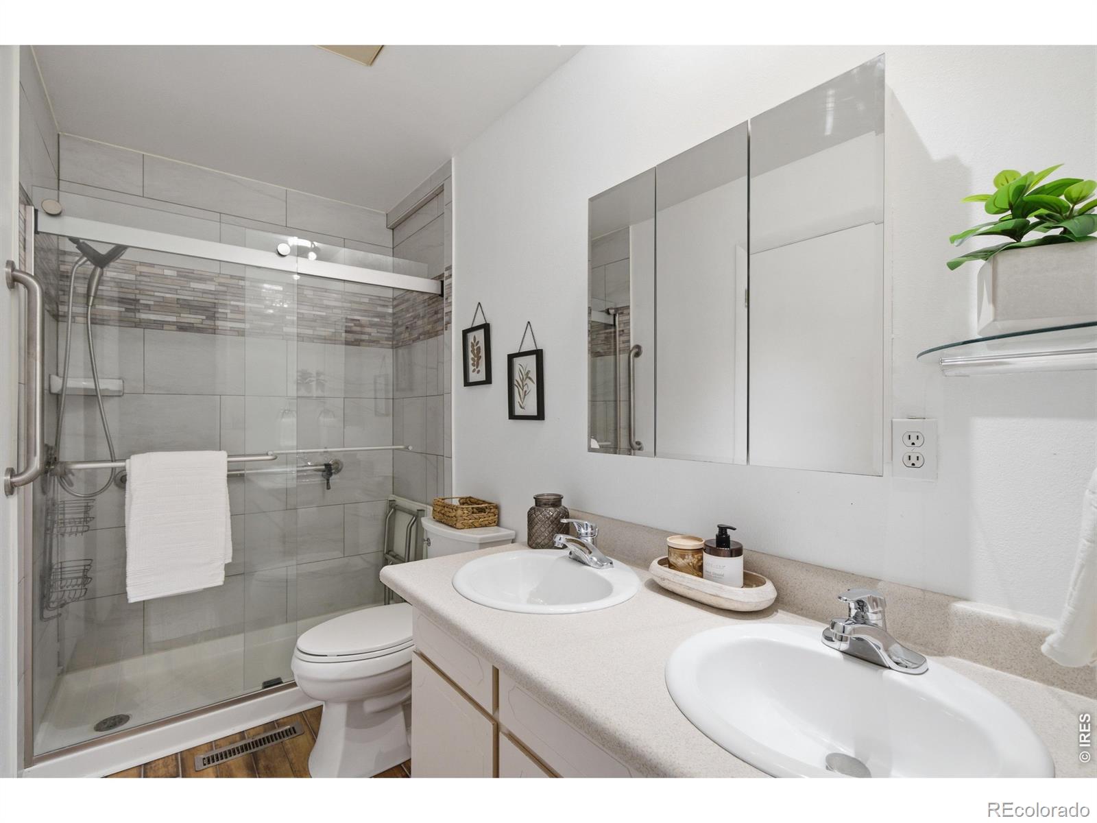MLS Image #20 for 2200  suffolk street,fort collins, Colorado