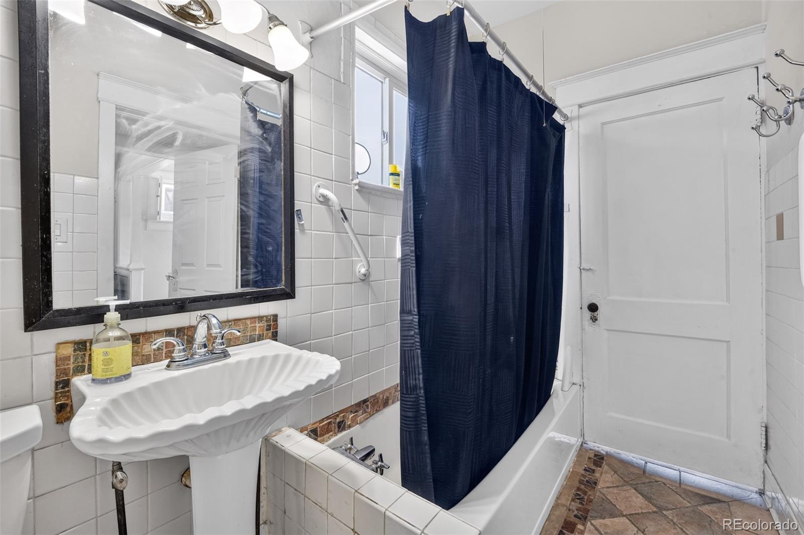 MLS Image #26 for 4015  federal boulevard,denver, Colorado
