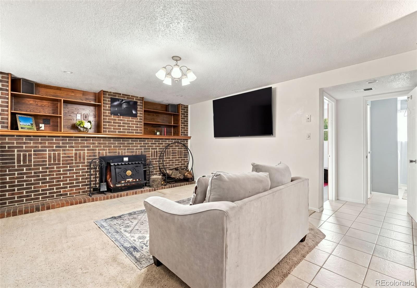 MLS Image #14 for 10022  alcott street,denver, Colorado