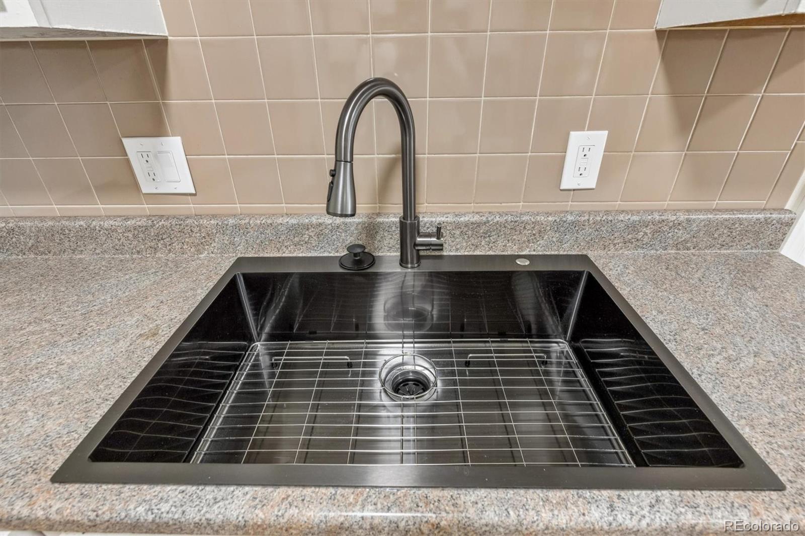 MLS Image #12 for 1521 s owens street,denver, Colorado