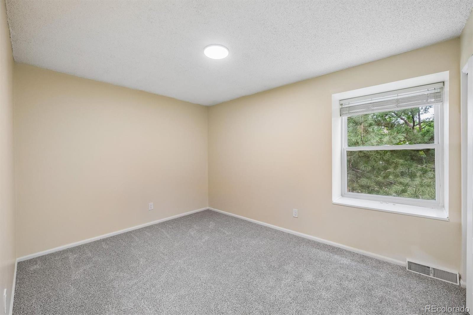MLS Image #19 for 1521 s owens street,denver, Colorado