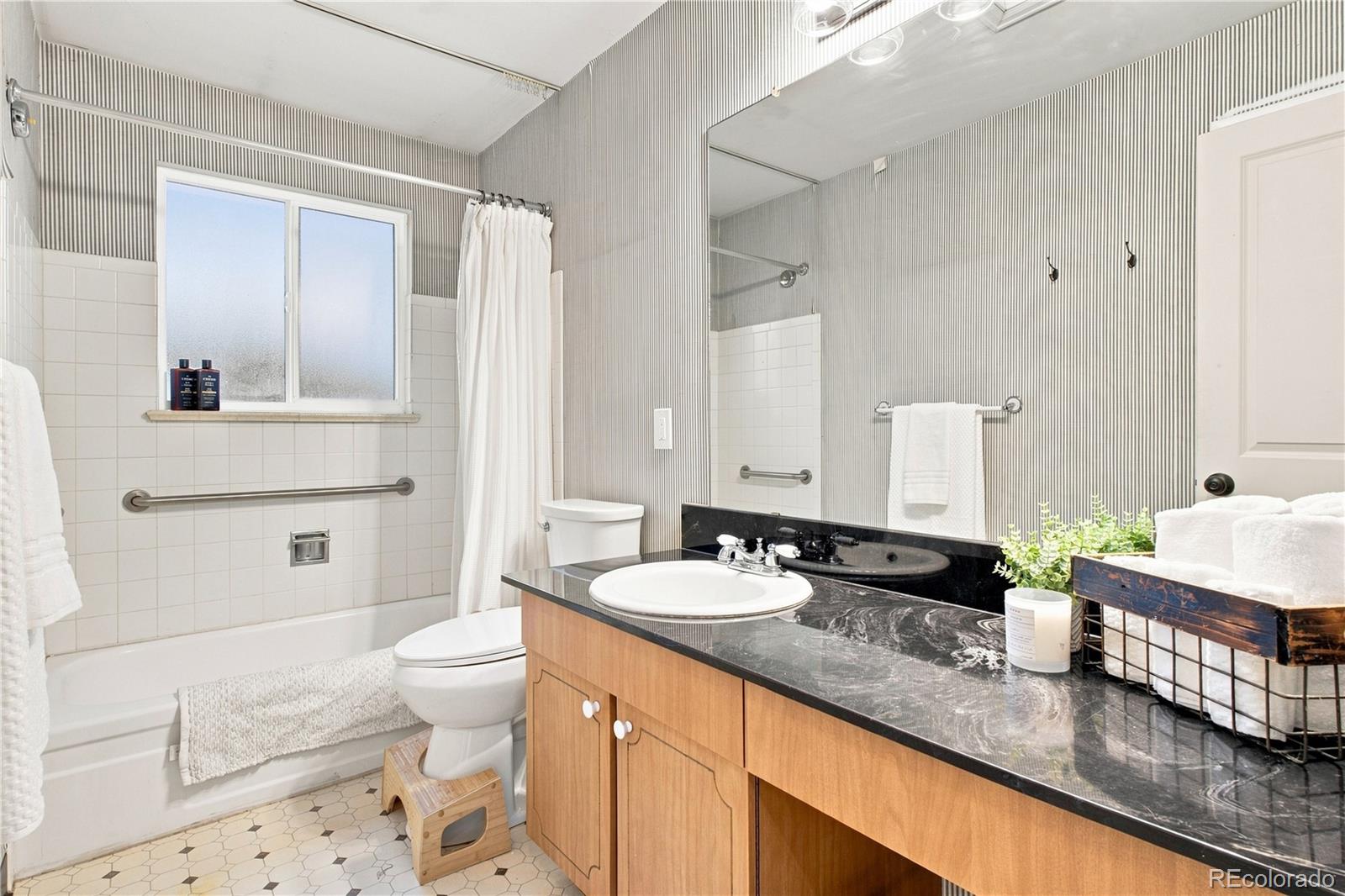 MLS Image #19 for 12235 w 61st avenue,arvada, Colorado
