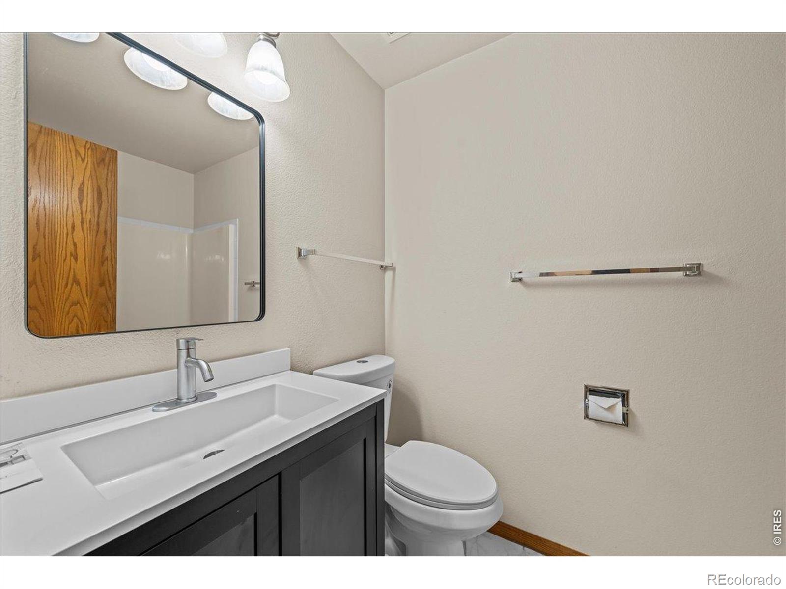 MLS Image #17 for 2107  tristi court,johnstown, Colorado